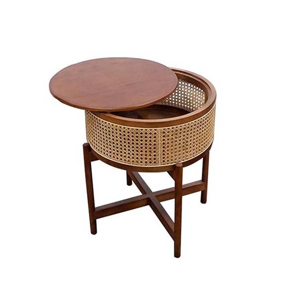 Desa Garden Table Walnut Natural